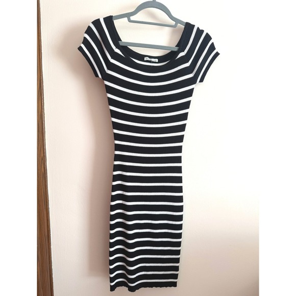 Charlotte Russe Dresses & Skirts - Charlotte Russe Womens Black White Striped Ribbed Bodycon Dress Medium